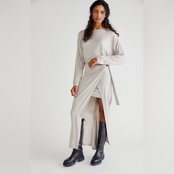 Free People - Alyssa Long Sleeve Wrap Dress - Picture 2 of 12